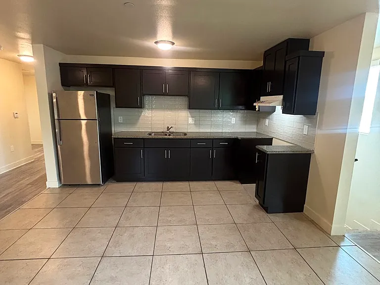1614 N Soto St — Photo 4