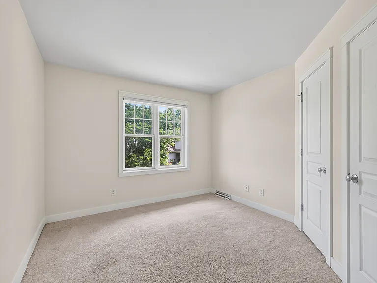 1600 Kohler Ct — Photo 9