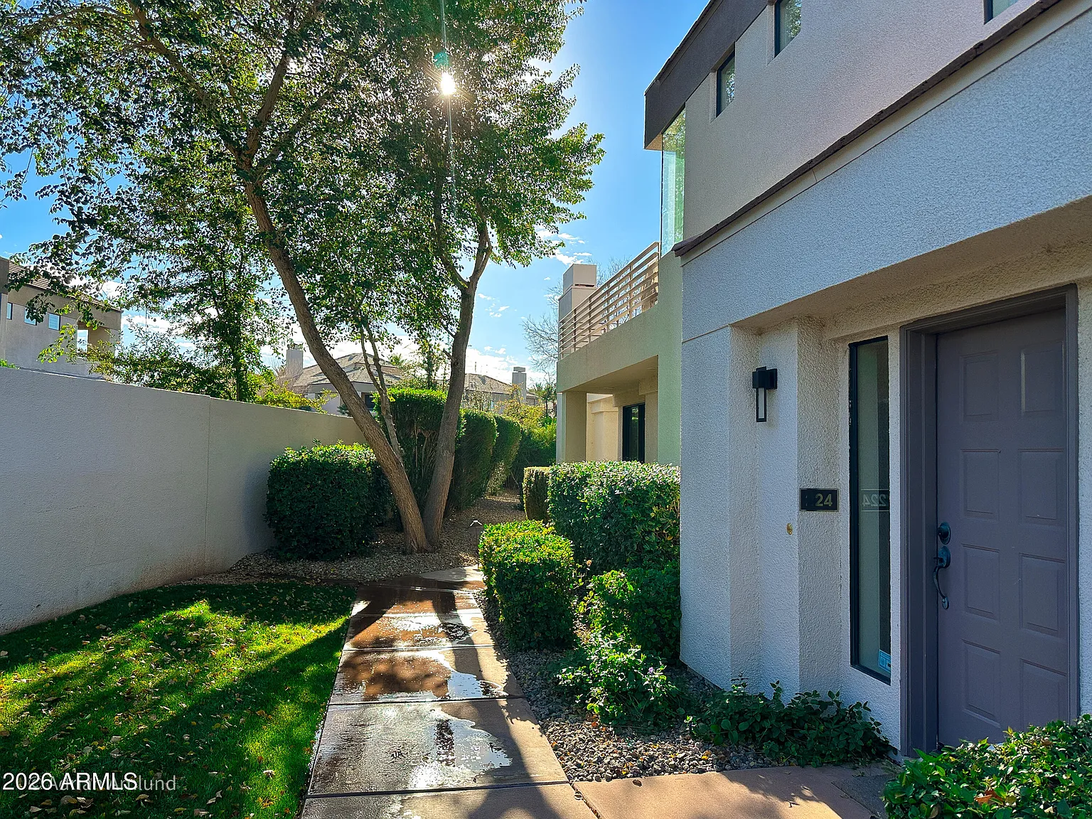 3 bed, 1695 sqft, $8,500 — Photo 2