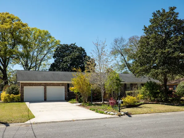 5321 Chantilly Ln, North Charleston, SC 29418