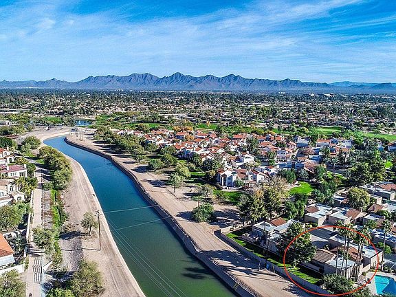 Located right off of the Scottsdale canal and Continental Golf Course walking distance.