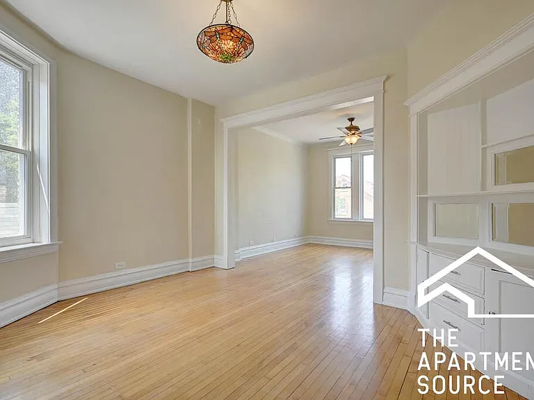 2241 W 21st St #2F — Photo 5