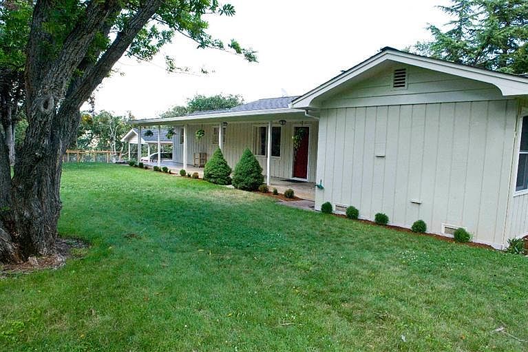 2nd image of 650 Windemar Dr