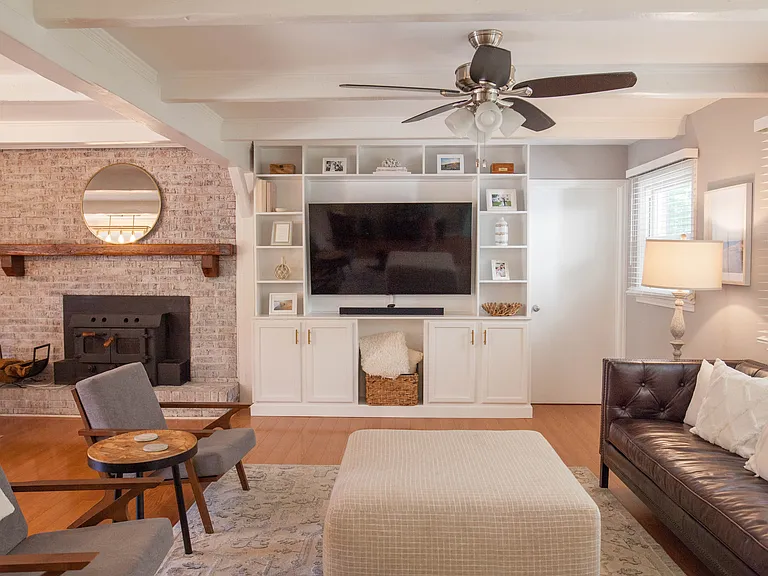 5614 Virgilwood Dr — Photo 7