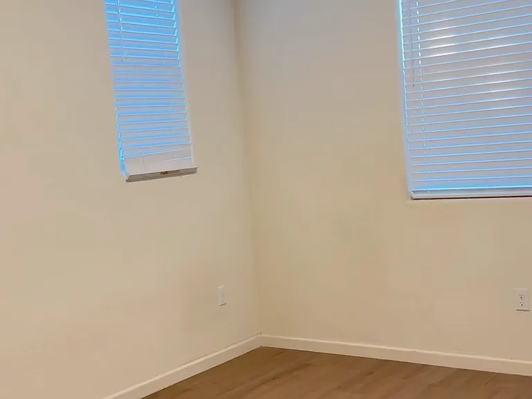 1023 S Burns Pl — Photo 18