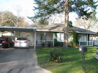 1001 Wimberly Rd, Angleton, TX 77515