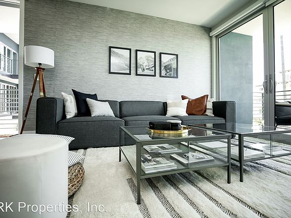 5th image of 150 N Berendo St APT 205
