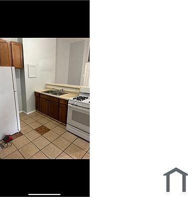 4th image of 5358 W Bloomingdale Ave #1R
