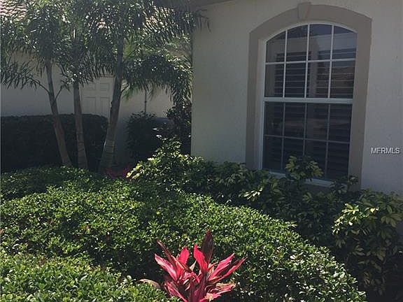 3rd image of 406 Pinewood Lake Dr