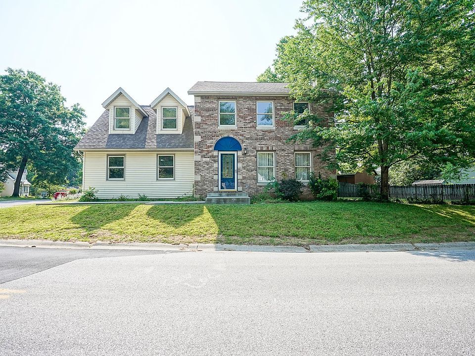 1st image of 1527 S Highland Ave