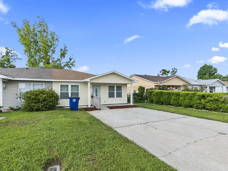 2716 Oak Hammock Dr — Photo 17