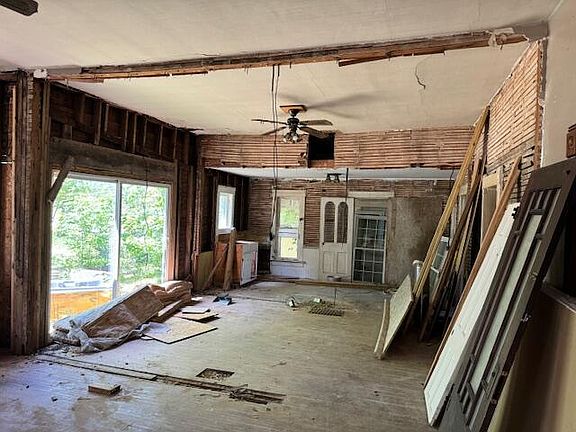 2nd image of 133 N Church Street