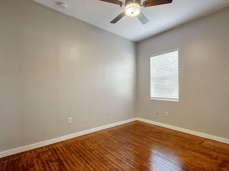 611 Nelray Blvd #A — Photo 36