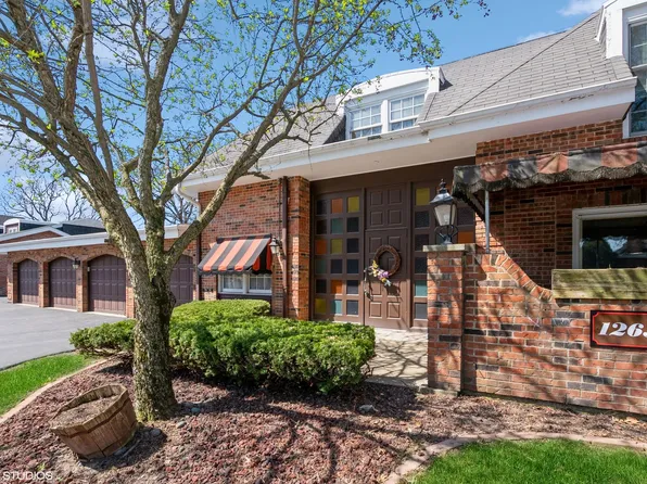 12634 S London Ln APT 2, Palos Heights, IL 60463