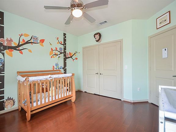 5th image of 505 Jackson Hill St APT 412