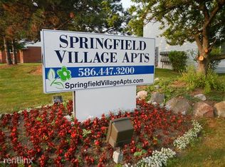 30601 Concord Ct APT B, Roseville, MI 48066