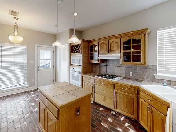 3rd image of 11145 Reyn Dr
