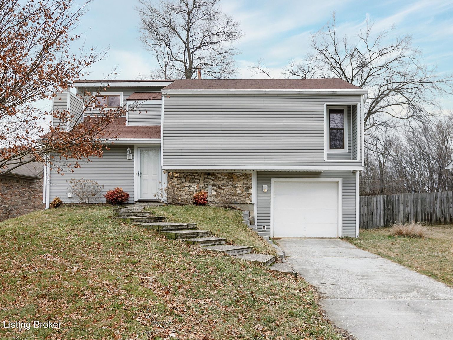 3207 La Follette Ct, Jeffersontown, KY 40299 Zillow