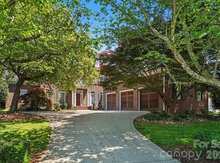 7609 Windaliere Dr, Cornelius, NC 28031