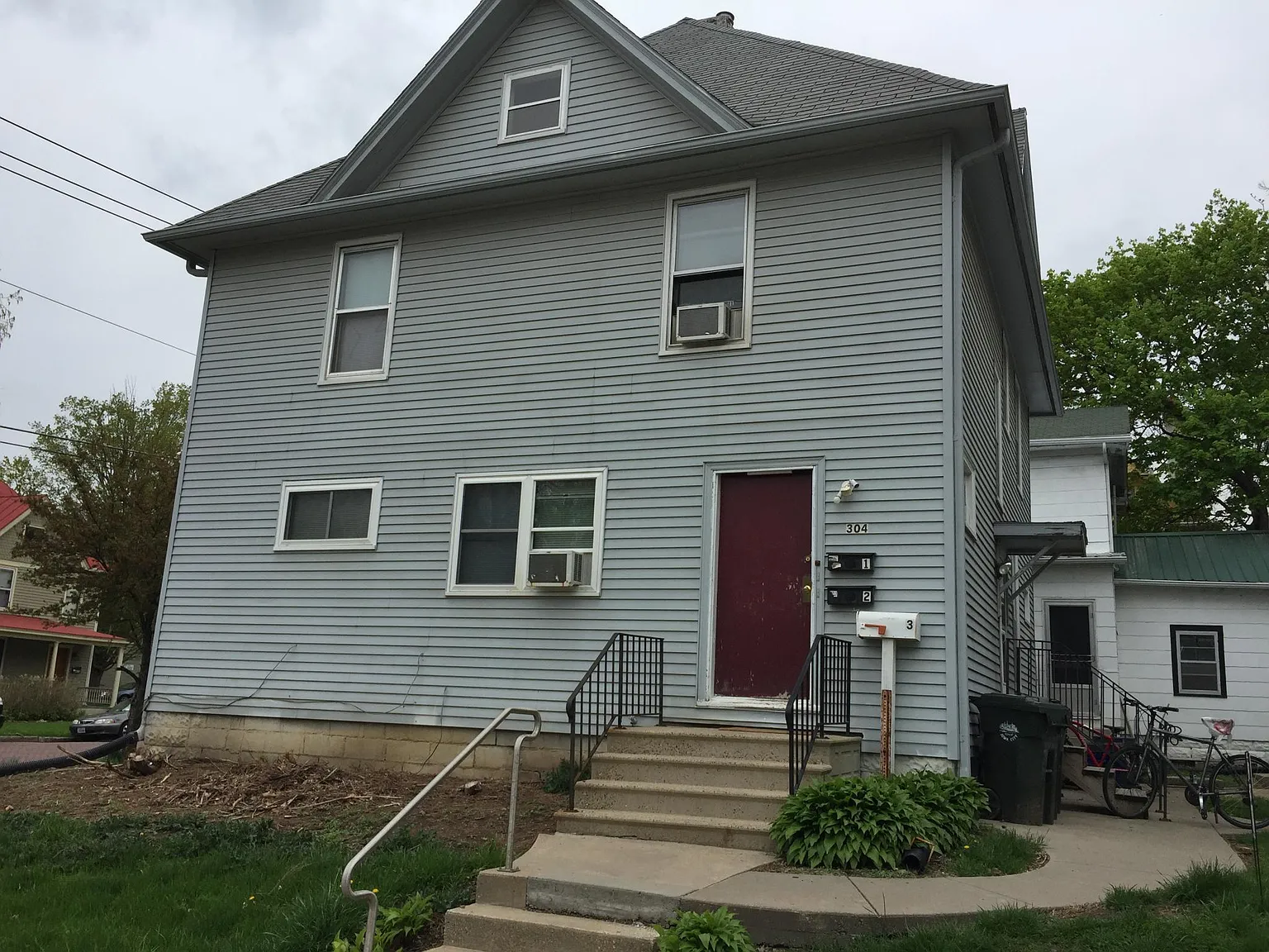304 E Davenport St — Photo 1