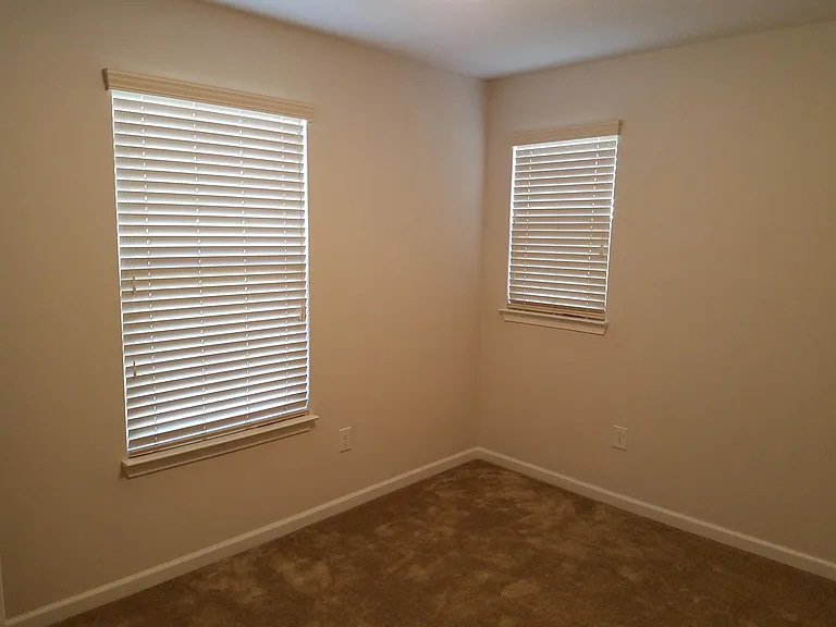 106 Squaregaiter Ln — Photo 13