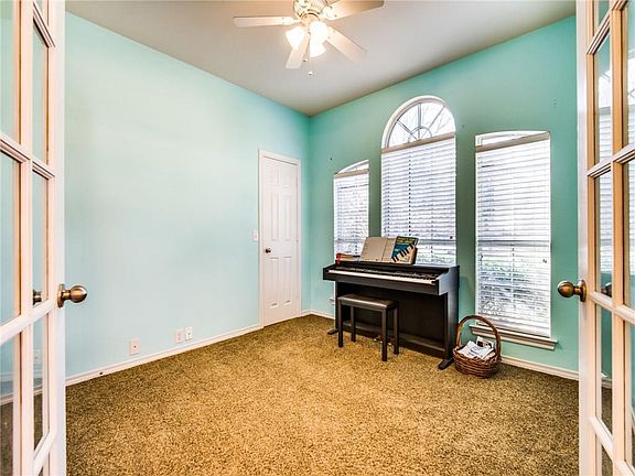 5th image of 7642 Ravenhill Dr