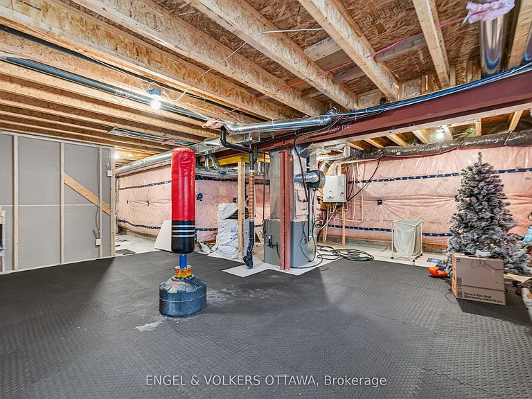 87 Coco Pl — Photo 33