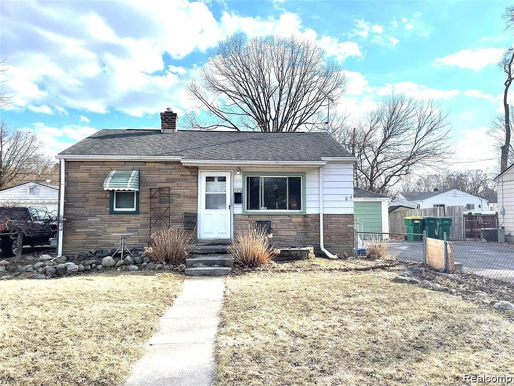 1074 E Forest Ave, Ypsilanti, MI 48198 Zillow