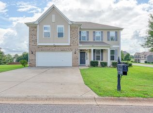 145 Rushing Waters Dr, Inman, SC 29349