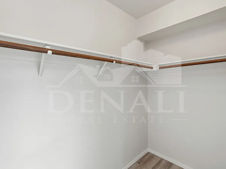 10602 E Elmhurst Dr — Photo 20