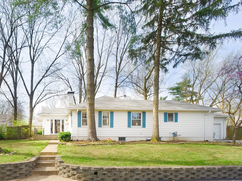 1st image of 10 Highland Pl