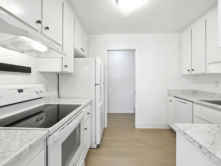 777 San Antonio Rd #86 — Photo 7