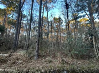 37-38 E Greene St, Bay Saint Louis, MS 39520