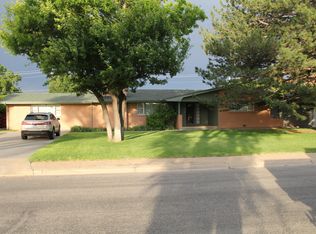 1713 S Eton St, Perryton, TX 79070