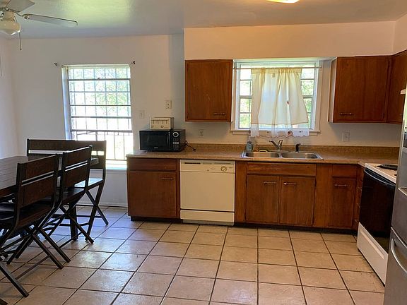 5th image of 351 Bertetti Dr