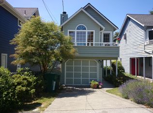 6729 20th Ave NW, Seattle, WA 98117