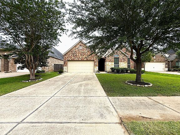 2nd image of 27610 Dalton Bluff Ct