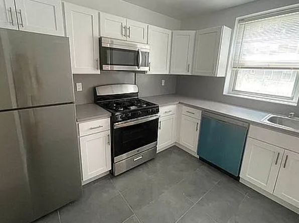 17810 Wexford Ter APT 2E