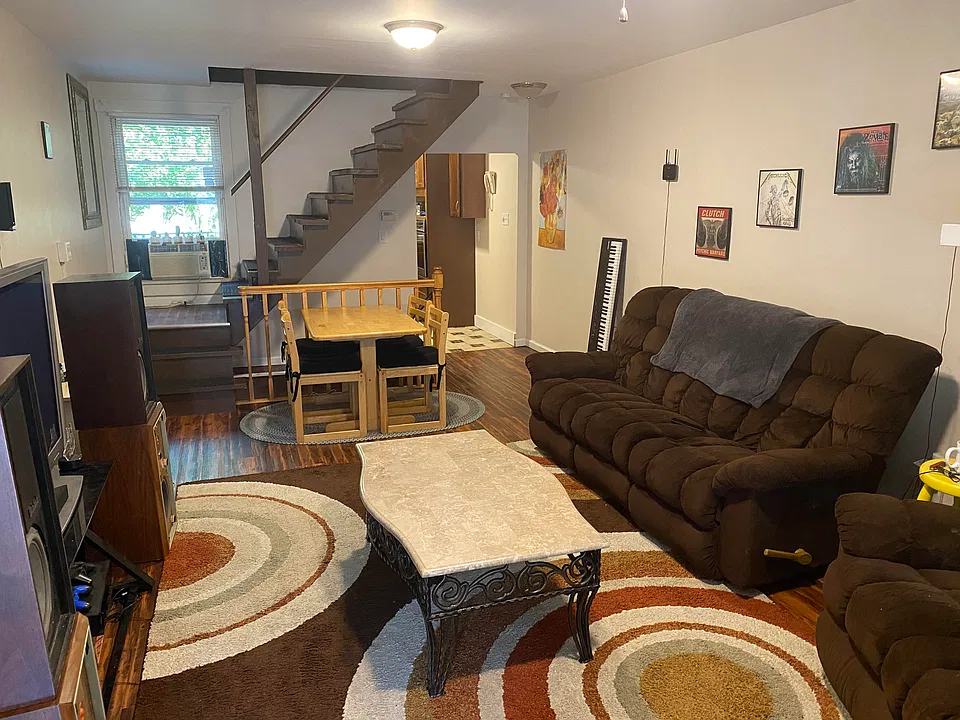 236 Chesterfield Rd