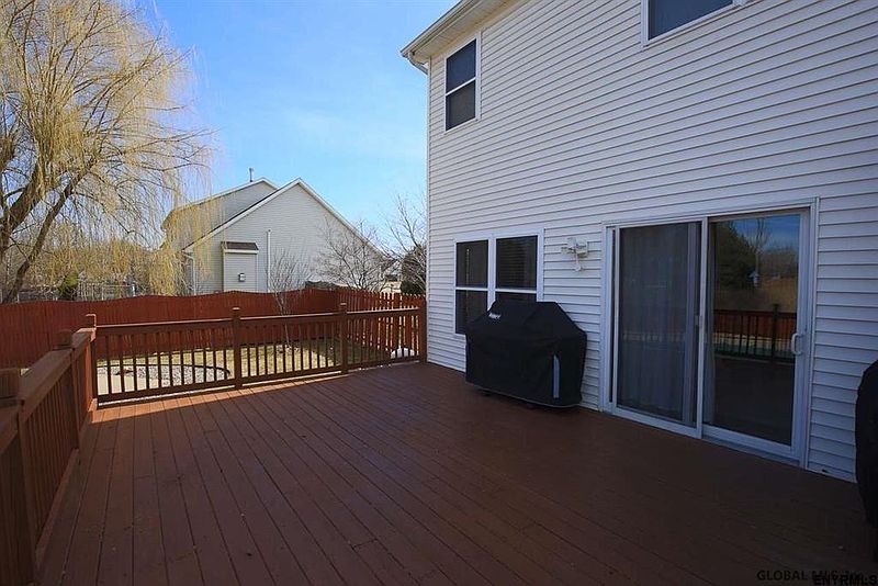 4th image of 37 MALLARD Drive