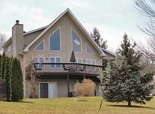 753 Stallion Dr, Auburn, PA 17922
