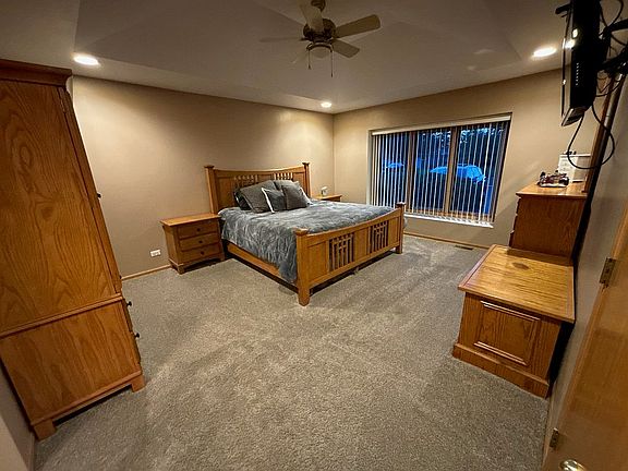 4th image of 3412 Norwood Ln