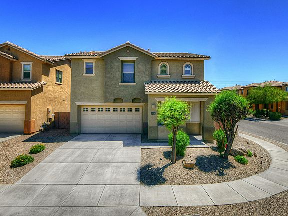 2nd image of 1723 W Gleaming Moon Ln