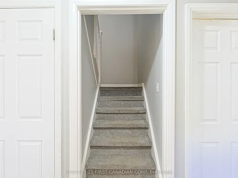 1218 Hamilton Rd — Photo 21
