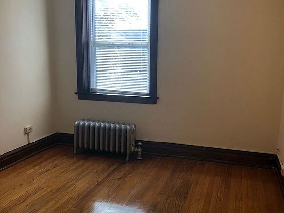 3rd image of 1903 Euclid Ave APT B1