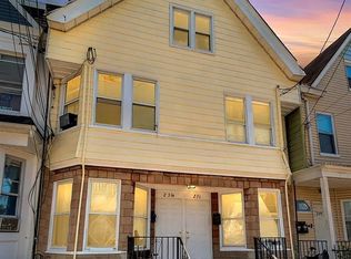231 1/2 Garside St, Newark, NJ 07104