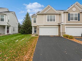 2190 Woodcrest Dr, Woodbury, MN 55129