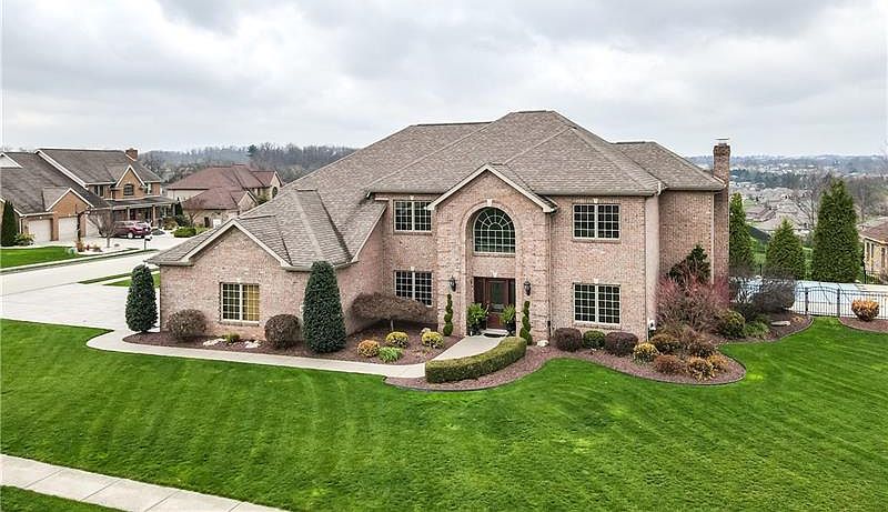 1st image of 8134 Oxford Ct