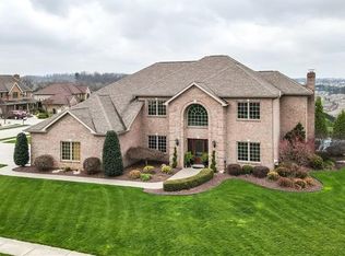 8134 Oxford Ct, North Huntingdon, PA 15642