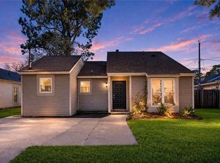 3521 Forest Glen Rd, Virginia Beach, VA 23452